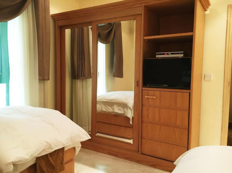 Mirage Suites Kuwait City Exterior photo